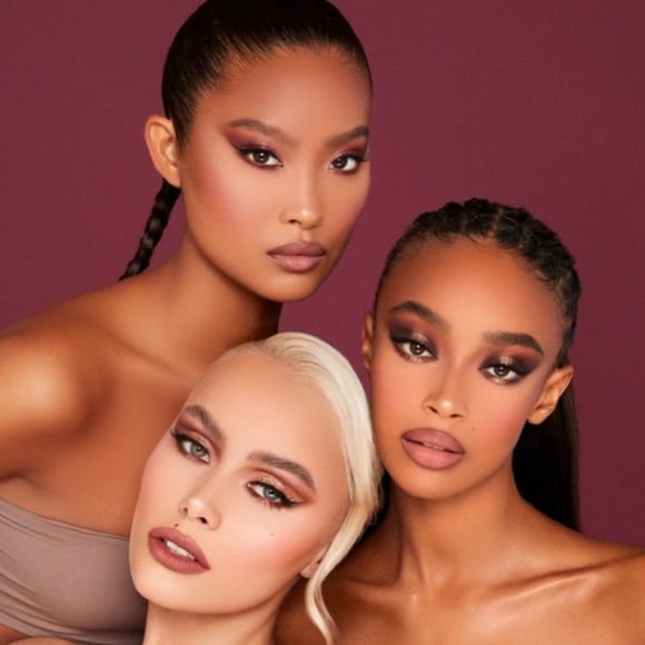 Kylie Cosmetics The Mauve Eyeshadow Palette - Picture 8 of 11